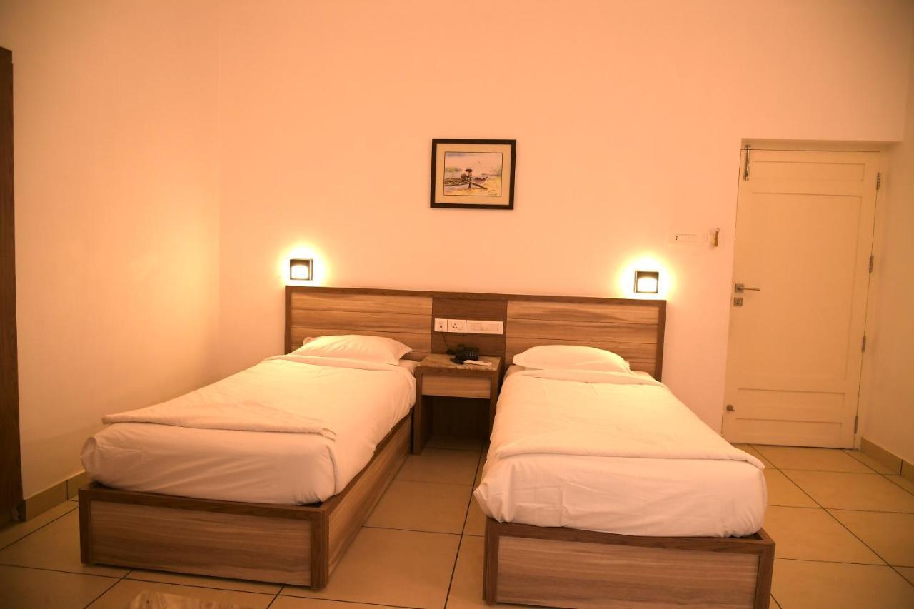 Ramas Garden Bed & Breakfast Thiruvananthapuram Exterior photo